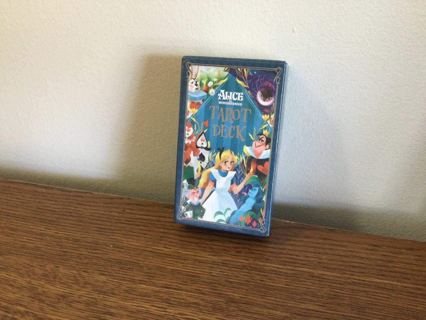 Alice in Wonderland Tarot Deck