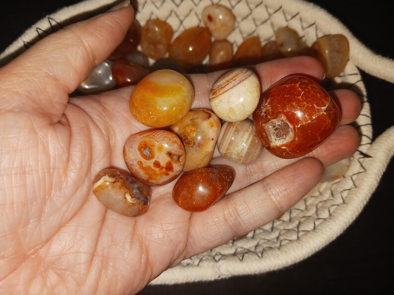 Tumbled Carnelian Crystal