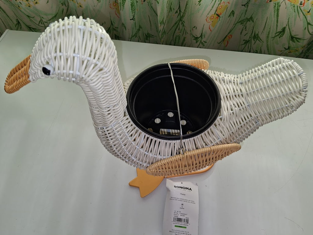 Goose Shaped Indoor/Outdoor Planter