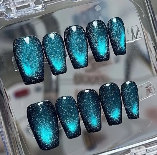 Luxury Handmade Press On Nails - Ocean Eyes