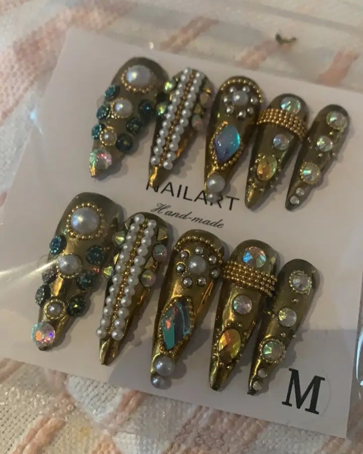 Luxury Handmade Press On Nails - Royalty