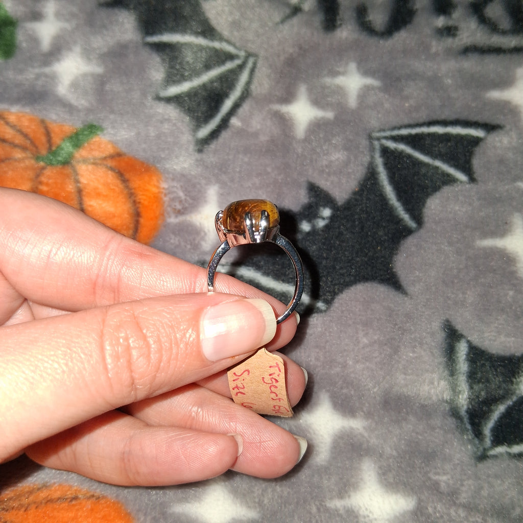 Tiger's Eye Heart Shaped Ring Size 6